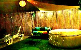 Cozy House With Secret Garden & Spa Private